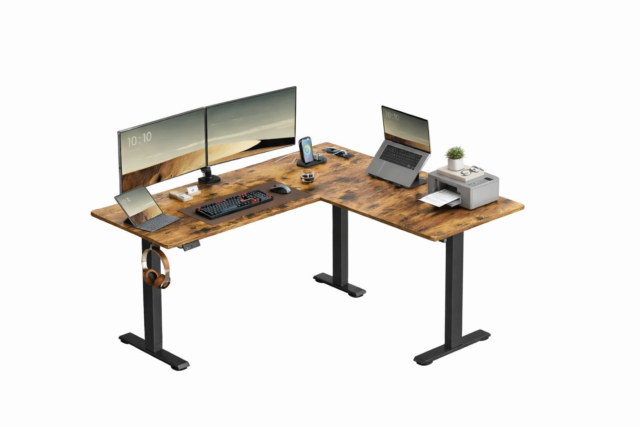 L-veida augstumā regulējams rakstāmgalds ar uzlādes staciju